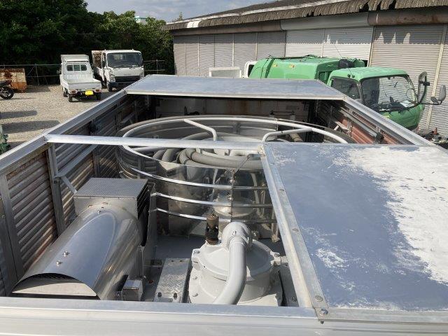 三菱 キャンター 小型 タンク車 バキューム TKG-FEA80｜画像4