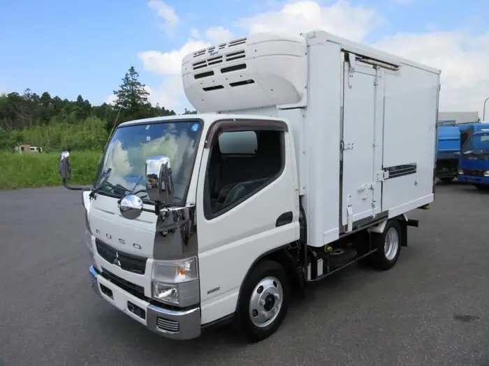 三菱 キャンター 小型 冷凍冷蔵 低温 床ステン の中古トラック【車両No.149048】