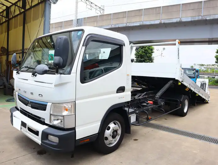 三菱 キャンター 小型 車両重機運搬 ラジコン ウインチ の中古トラック【車両No.149135】