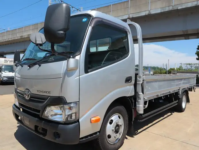 トヨタ トヨエース 小型 平ボディ TKG-XZU655 H30 の中古トラック【車両No.149122】