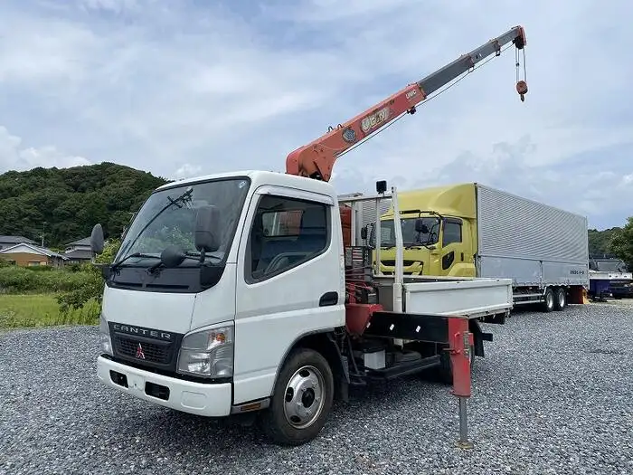 三菱 キャンター 小型 クレーン付 床鉄板 4段 の中古トラック【車両No.149377】