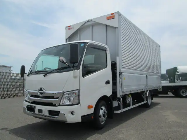 日野 デュトロ 小型 ウイング 2RG-XZU722M R4 の中古トラック【車両No.149403】