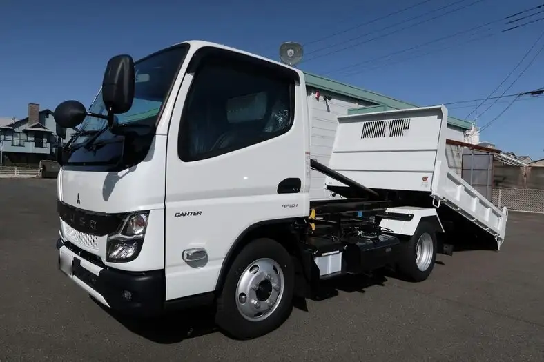 三菱 キャンター 小型 ダンプ ローダー 2RG-FBA60 の中古トラック【車両No.149433】