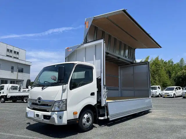 日野 デュトロ 小型 ウイング 2RG-XZU722M R4 の中古トラック【車両No.149518】