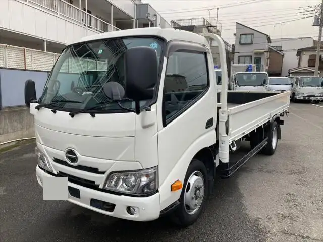 日野 デュトロ 小型 平ボディ 2RG-XZU655M R3 の中古トラック【車両No.149659】