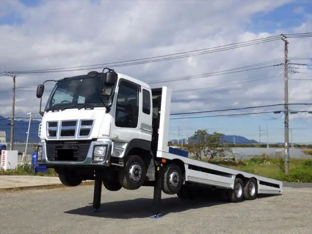 いすゞ ギガ 大型 車両重機運搬 ラジコン ウインチ の中古トラック【車両No.149626】