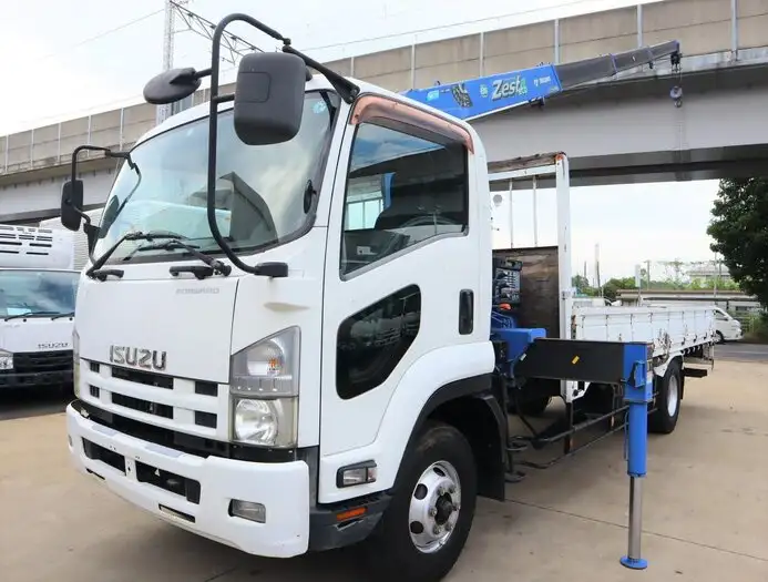 いすゞ フォワード 中型/増トン クレーン付 4段 ラジコン の中古トラック【車両No.149845】