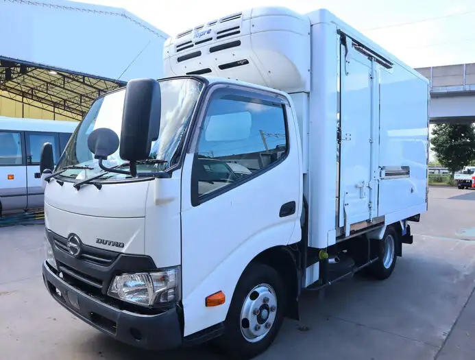 日野 デュトロ 小型 冷凍冷蔵 低温 スタンバイ の中古トラック【車両No.149843】