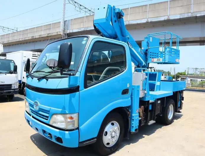 トヨタ ダイナ 小型 高所・建柱車 高所作業車 BDG-XZU304A の中古トラック【車両No.150192】