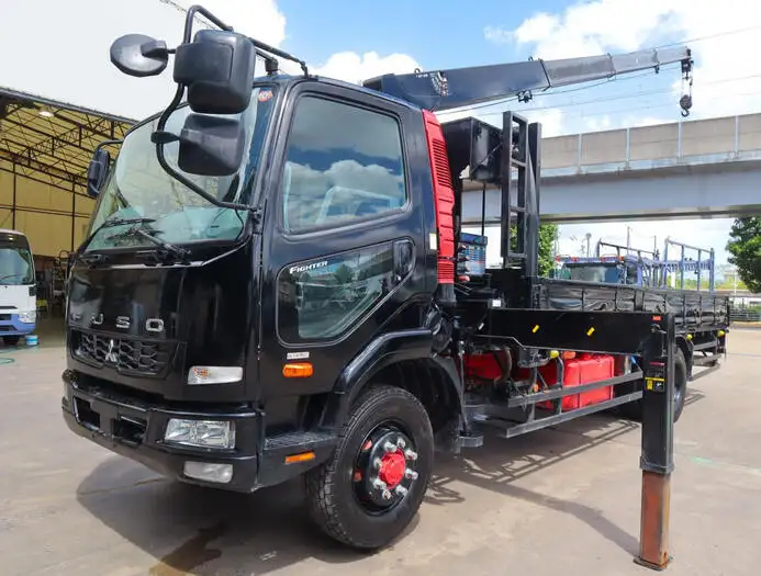 三菱 ファイター 中型/増トン クレーン付 床鉄板 4段 の中古トラック【車両No.150202】