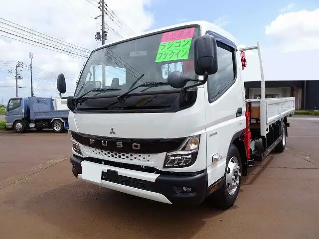 三菱 キャンター 小型 クレーン付 4段 ラジコン の中古トラック【車両No.150159】