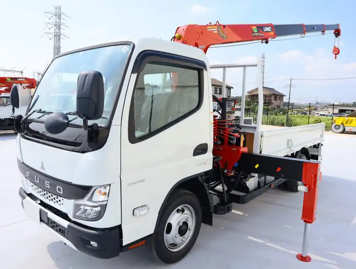 三菱 キャンター 小型 クレーン付 4段 ラジコン の中古トラック【車両No.150286】