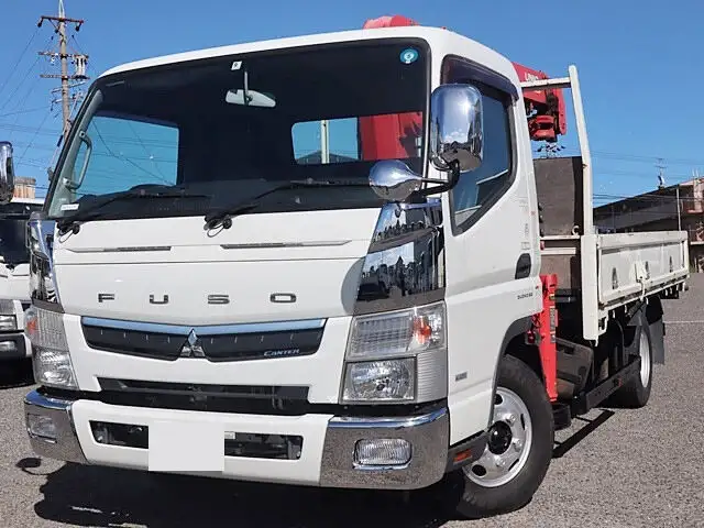 三菱 キャンター 小型 クレーン付 4段 ラジコン の中古トラック【車両No.150487】