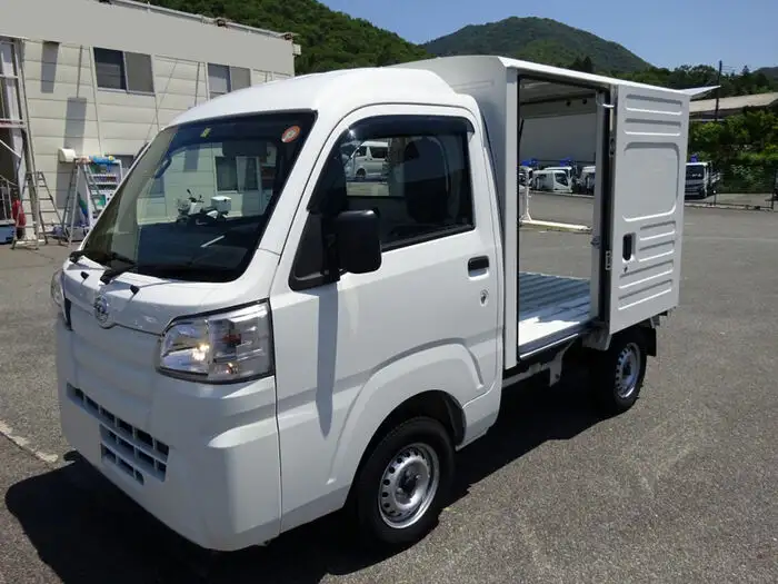 ダイハツ ハイゼット  アルミバン EBD-S500P H31/R1 の中古トラック【車両No.150569】