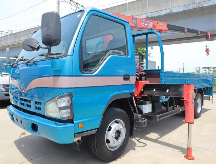 日産 アトラス 小型 クレーン付 4段 ラジコン の中古トラック【車両No.150572】