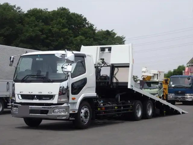 三菱 ファイター 中型/増トン 車両重機運搬 ラジコン ウインチ の中古トラック【車両No.150672】