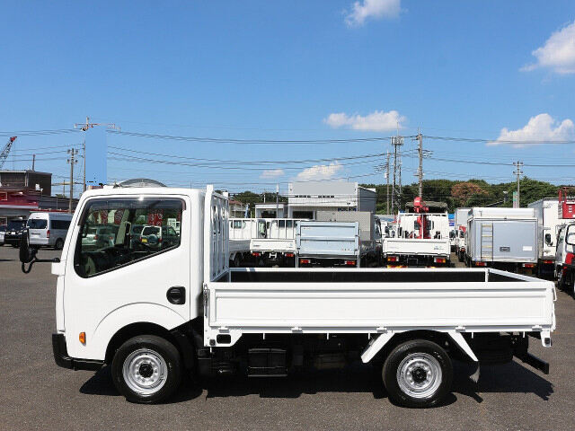 日産 アトラス 小型 平ボディ 10尺 SDG-SZ5F24 - 中古トラック車両詳細 