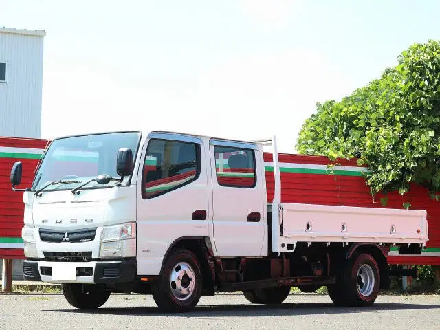 三菱 キャンター 小型 平ボディ Wキャブ TKG-FEA20 の中古トラック【車両No.150830】