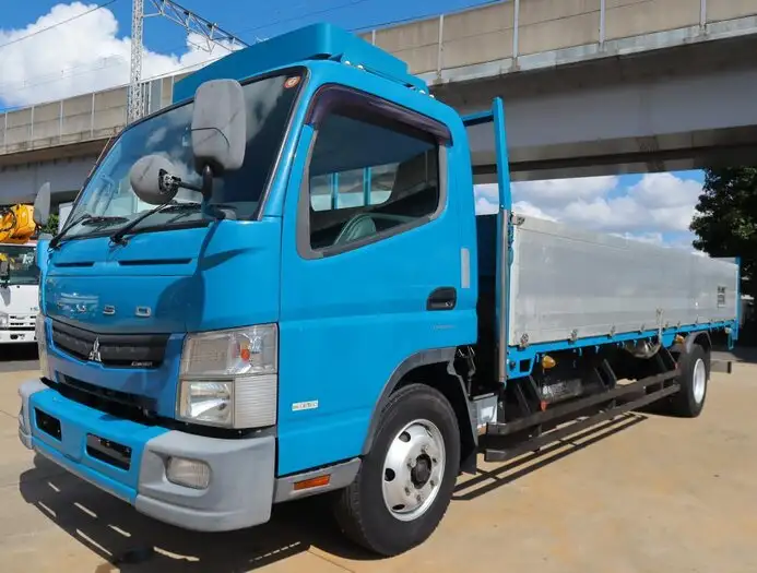 三菱 キャンター 小型 平ボディ 床鉄板 アルミブロック の中古トラック【車両No.150905】