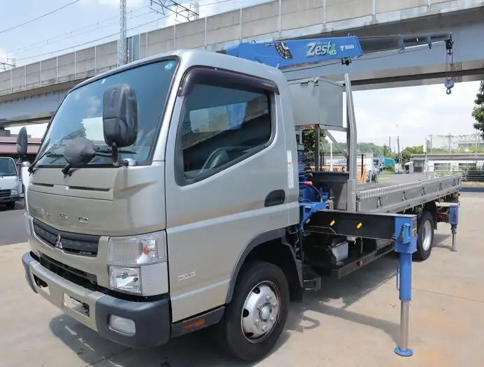 三菱 キャンター 小型 クレーン付 4段 ラジコン の中古トラック【車両No.150759】