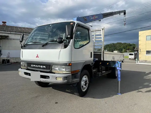 三菱 キャンター 小型 クレーン付 4段 ラジコン の中古トラック【車両No.150873】