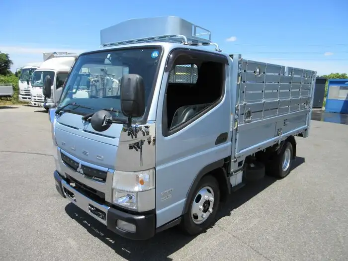 三菱 キャンター 小型 平ボディ 床鉄板 カスタム の中古トラック【車両No.150881】