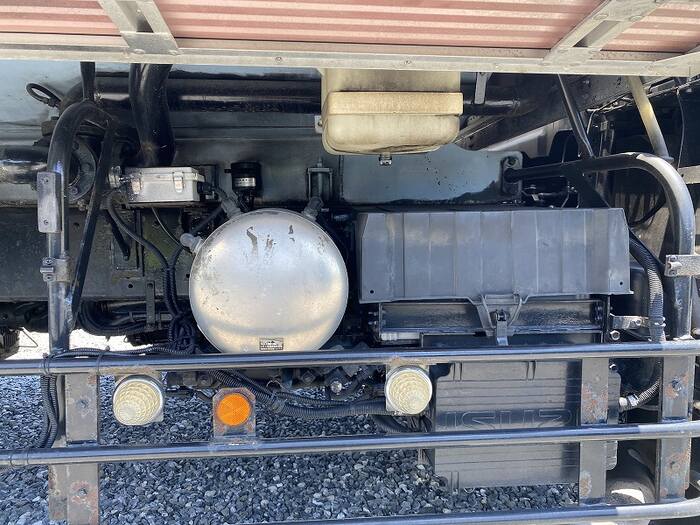 いすゞ ギガ 大型 タンク車 バキューム KL-CVR23H4｜画像15