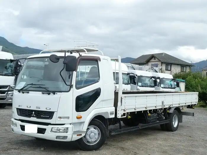 三菱 ファイター 中型/増トン 平ボディ 床鉄板 ベッド の中古トラック【車両No.151040】