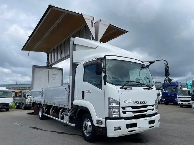 いすゞ フォワード 中型/増トン ウイング パワーゲート ベッド の中古トラック【車両No.151258】