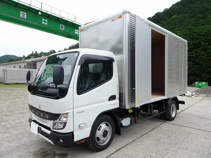 三菱 キャンター 小型 アルミバン サイドドア 2RG-FEAV0 の中古トラック【車両No.151300】