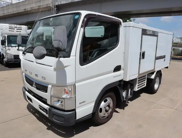 三菱 キャンター 小型 冷凍冷蔵 中温 床ステン の中古トラック【車両No.151212】