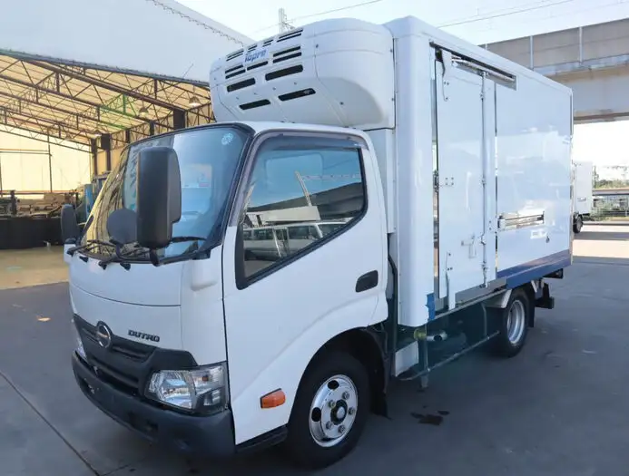 日野 デュトロ 小型 冷凍冷蔵 低温 スタンバイ の中古トラック【車両No.151264】