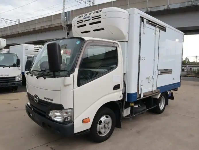 日野 デュトロ 小型 冷凍冷蔵 低温 スタンバイ の中古トラック【車両No.151240】