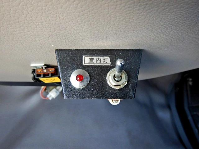 トヨタ トヨエース 小型 冷凍冷蔵 中温 サイドドア｜画像12