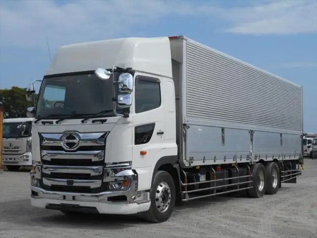 日野 プロフィア 大型 ウイング ハイルーフ エアサス の中古トラック【車両No.151411】