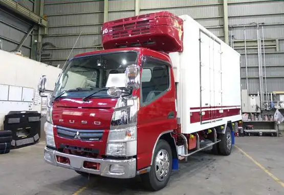 三菱 キャンター 小型 冷凍冷蔵 中温 パワーゲート の中古トラック【車両No.151470】