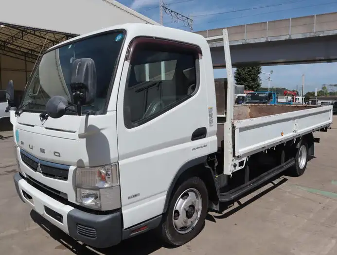三菱 キャンター 小型 平ボディ TPG-FEB50 H28 の中古トラック【車両No.151599】
