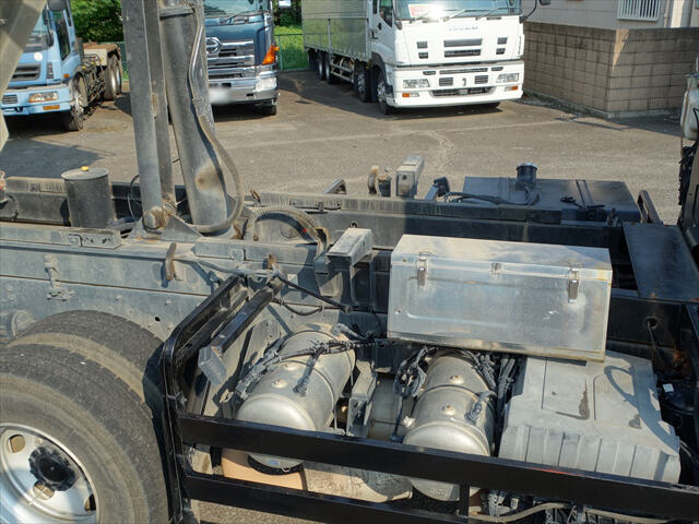 いすゞ ギガ 大型 ダンプ PDG-CXZ77K8 - 中古トラック車両詳細 | 中古 