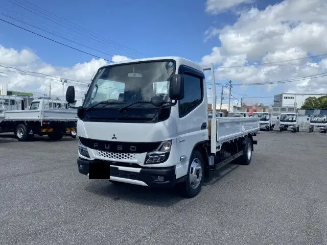 三菱 キャンター 小型 平ボディ 2RG-FEAV0 R5 の中古トラック【車両No.151007】