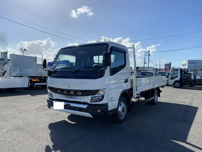 三菱 キャンター 小型 平ボディ 2RG-FEB50 R5 の中古トラック【車両No.151004】
