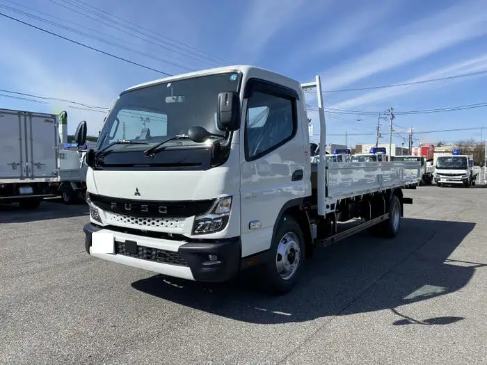 三菱 キャンター 小型 平ボディ 2PG-FEB90 R5 の中古トラック【車両No.151086】