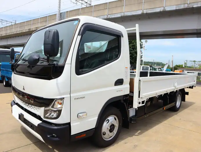 三菱 キャンター 小型 平ボディ 2RG-FEB50 R5 の中古トラック【車両No.151777】