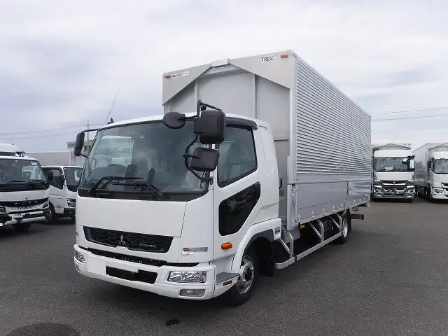 三菱 ファイター 中型/増トン ウイング エアサス ベッド の中古トラック【車両No.152122】