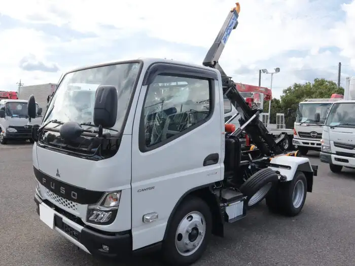 三菱 キャンター 小型 アームロール ツインホイスト 2RG-FBAV0 の中古トラック【車両No.152335】