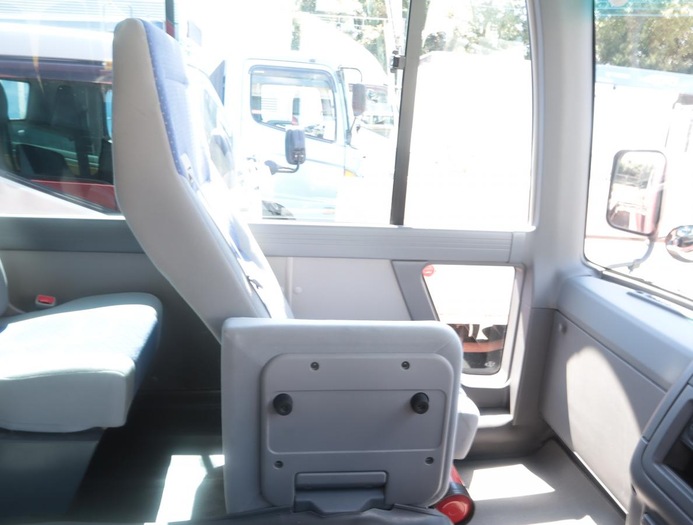 日産 シビリアン 小型 バス マイクロバス ABG-DHW41｜画像18