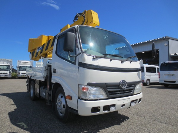 トヨタ ダイナ 小型 高所・建柱車 高所作業車 電工仕様｜画像3