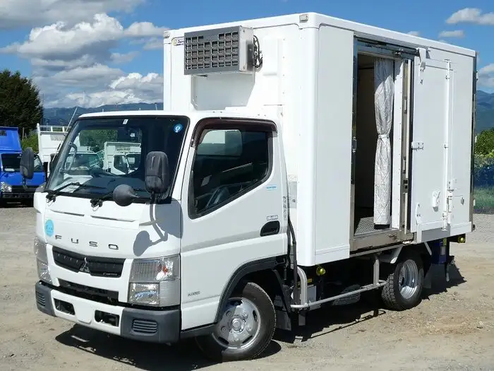 三菱 キャンター 小型 冷凍冷蔵 低温 スタンバイ の中古トラック【車両No.152348】