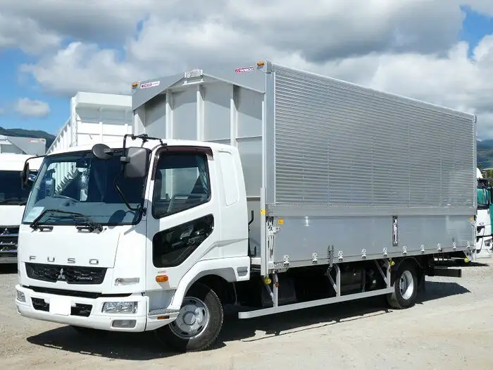 三菱 ファイター 中型/増トン ウイング エアサス ベッド の中古トラック【車両No.152372】