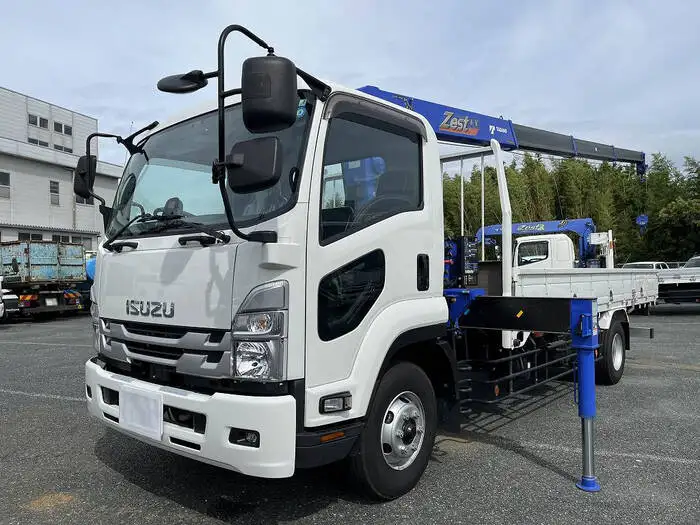 いすゞ フォワード 中型/増トン クレーン付 4段 ラジコン の中古トラック【車両No.152311】