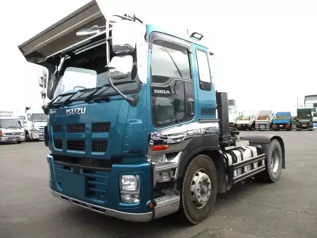 いすゞ ギガ 大型 トラクター 1デフ ベッド の中古トラック【車両No.152470】